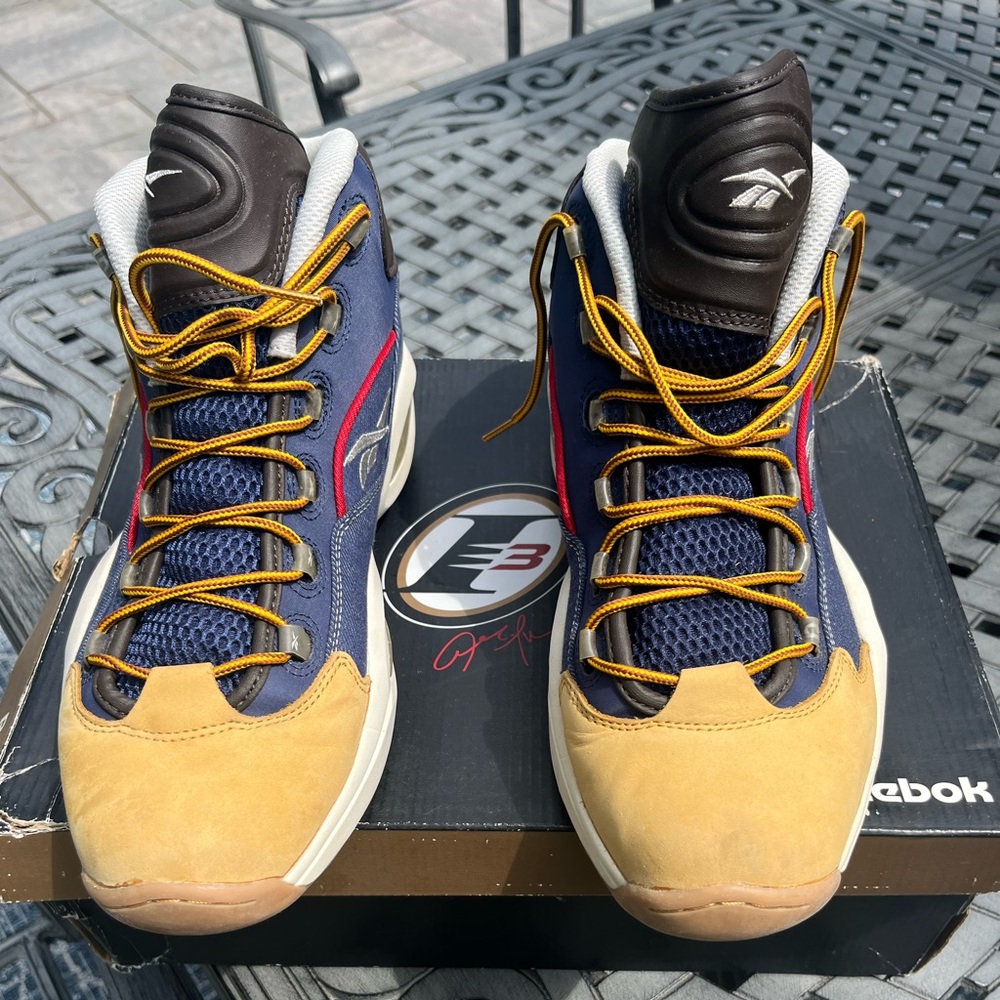 Reebok men’s high top sneakers